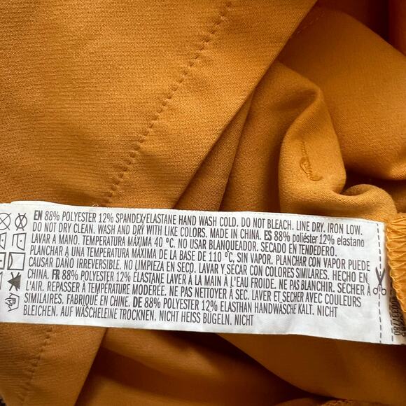 Forever 21 Yellow Belted Shorts, XS - Picture 5 of 5